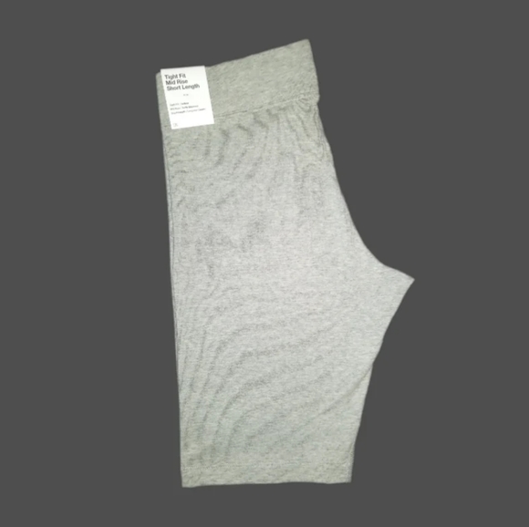 Nike Bike Shorts - Picture 2 of 3